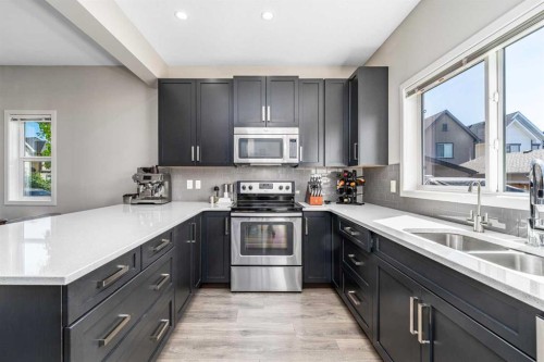 158 Mahogany Grove Se, Calgary, AB 