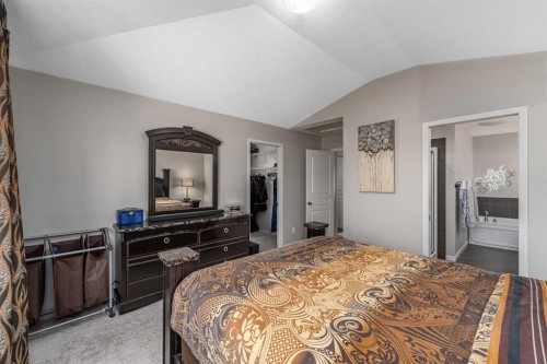 158 Mahogany Grove Se, Calgary, AB 