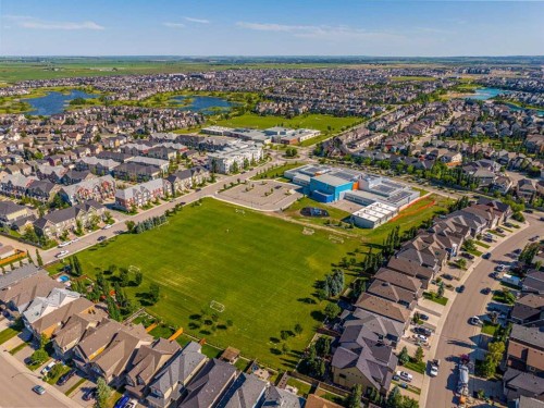 158 Mahogany Grove Se, Calgary, AB 