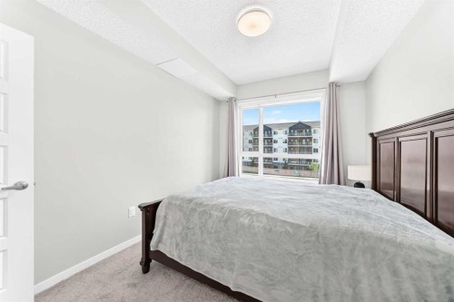 3211-33 Carringham Gate Nw, Calgary, AB 
