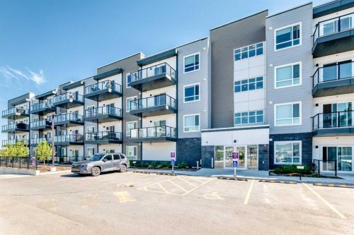 3211-33 Carringham Gate Nw, Calgary, AB 