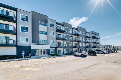 3211-33 Carringham Gate Nw, Calgary, AB 
