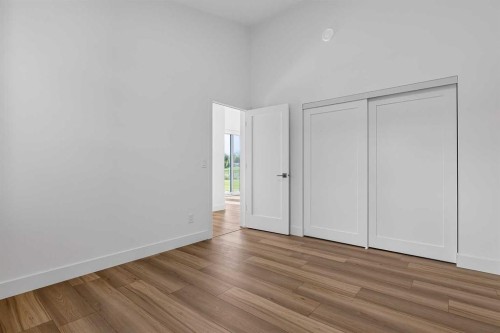 8 Diamond Valley Close, Carbon, AB - Indoor Photo Showing Other Room