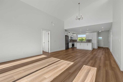 8 Diamond Valley Close, Carbon, AB - Indoor