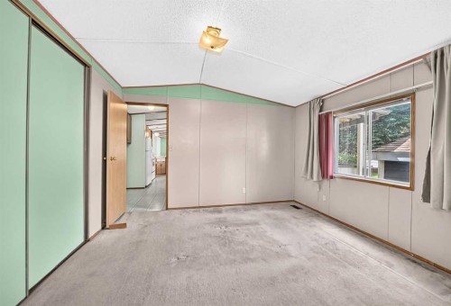 3218 Burroughs Manor Ne, Calgary, AB 