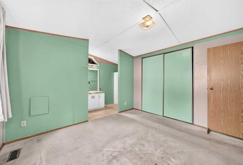3218 Burroughs Manor Ne, Calgary, AB 