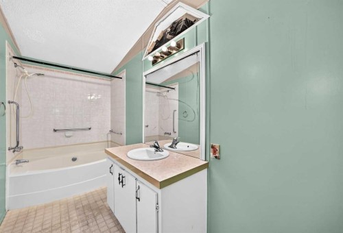 3218 Burroughs Manor Ne, Calgary, AB 