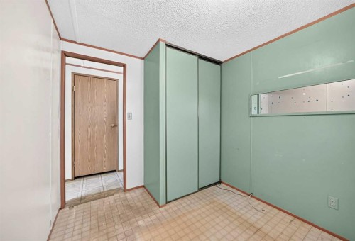 3218 Burroughs Manor Ne, Calgary, AB 