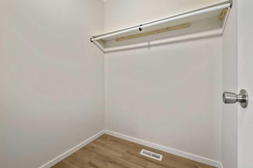122 Bergen Road Nw, Calgary, AB - Indoor