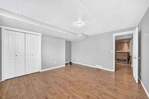 142 Strathmore Lakes Place, Strathmore, AB - Indoor Photo Showing Other Room