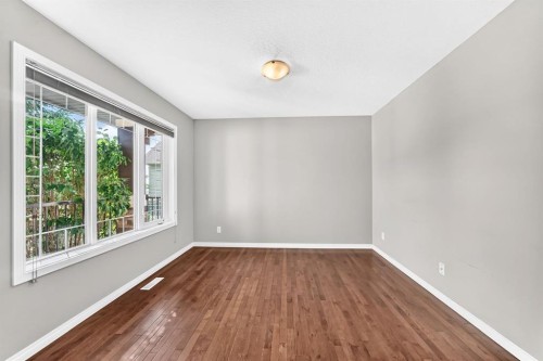 142 Strathmore Lakes Place, Strathmore, AB - Indoor Photo Showing Other Room