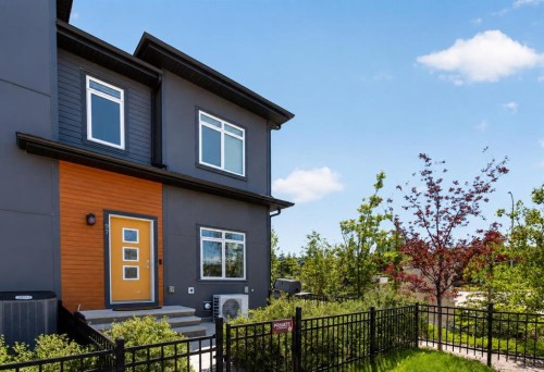 97 Sage Bluff Gate Nw, Calgary, AB 