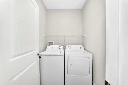 41 Corner Glen Row Ne, Calgary, AB - Indoor Photo Showing Laundry Room