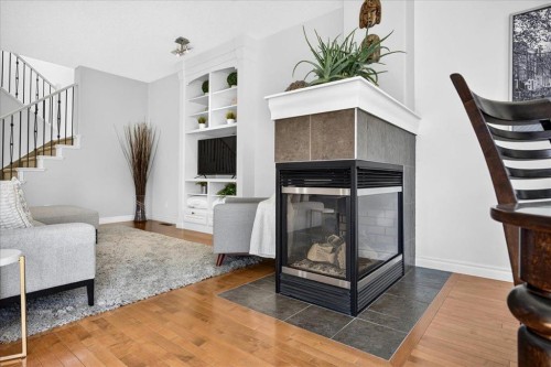 13 Covepark Bay Ne, Calgary, AB 