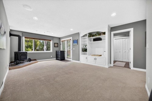 13 Covepark Bay Ne, Calgary, AB 