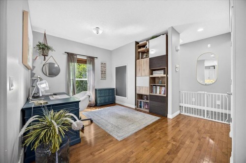 13 Covepark Bay Ne, Calgary, AB 