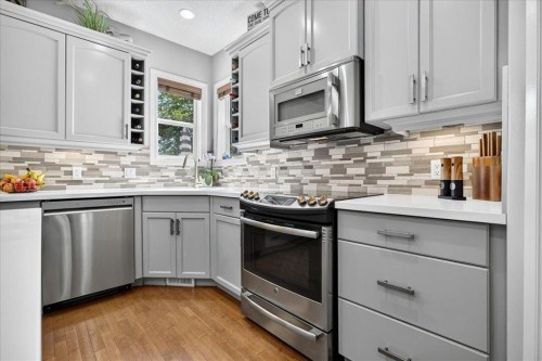 13 Covepark Bay Ne, Calgary, AB 