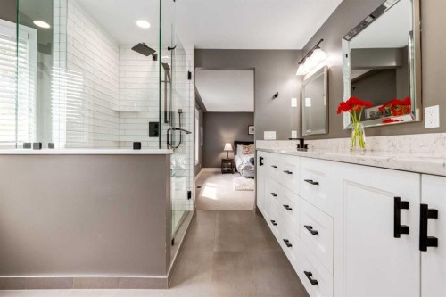 367 Woodbriar Circle Sw, Calgary, AB 