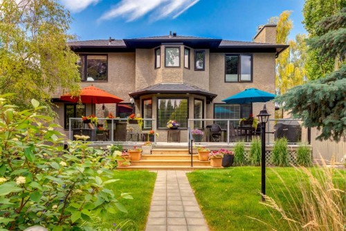367 Woodbriar Circle Sw, Calgary, AB 