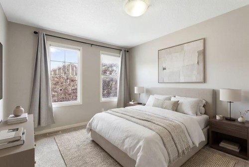 16 Auburn Sound Crescent Se, Calgary, AB - Indoor Photo Showing Bedroom