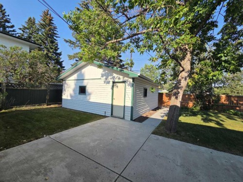 5936 Dalmead Crescent Nw, Calgary, AB - Outdoor