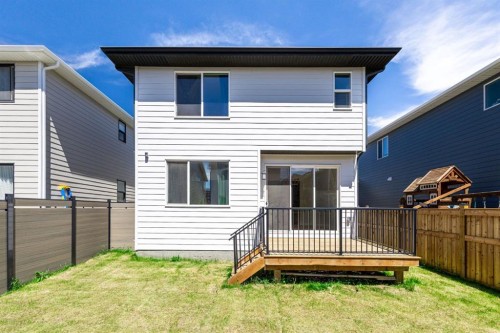 53 Versant Point Sw, Calgary, AB - Outdoor With Exterior
