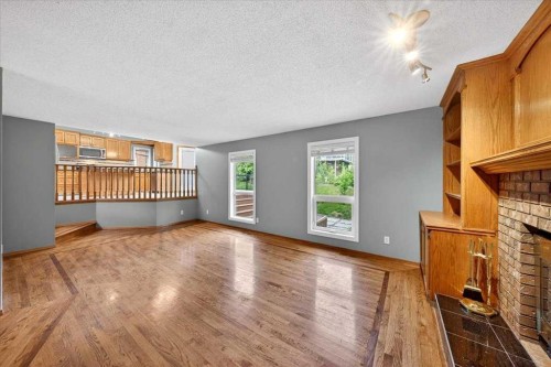 86 Douglas Woods Close Se, Calgary, AB 