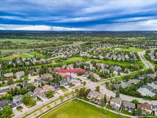 86 Douglas Woods Close Se, Calgary, AB 