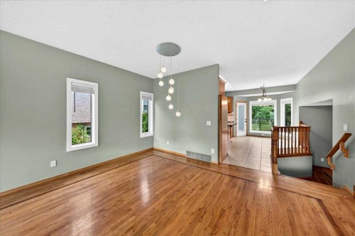 86 Douglas Woods Close Se, Calgary, AB 