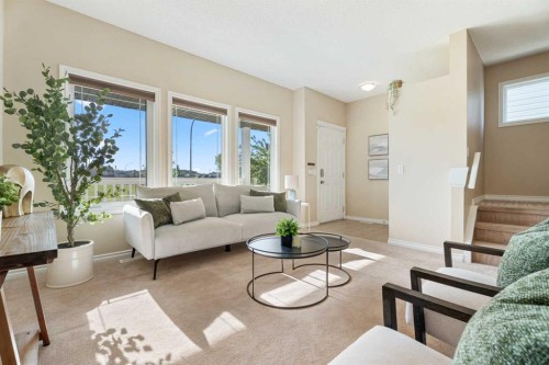 40 Cimarron Grove Drive, Okotoks, AB - Indoor Photo Showing Living Room