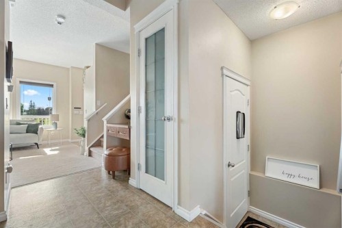 40 Cimarron Grove Drive, Okotoks, AB - Indoor Photo Showing Other Room