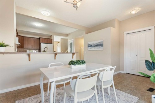 40 Cimarron Grove Drive, Okotoks, AB - Indoor Photo Showing Dining Room