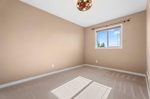 40 Cimarron Grove Drive, Okotoks, AB - Indoor Photo Showing Other Room