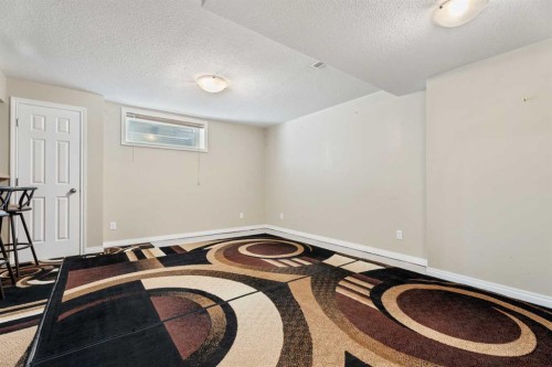 40 Cimarron Grove Drive, Okotoks, AB - Indoor Photo Showing Other Room