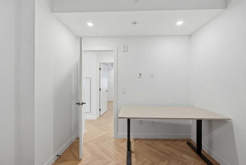 315-8445 Broadcast Avenue Sw, Calgary, AB 