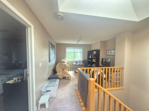 127 Hampstead Circle Nw, Calgary, AB 
