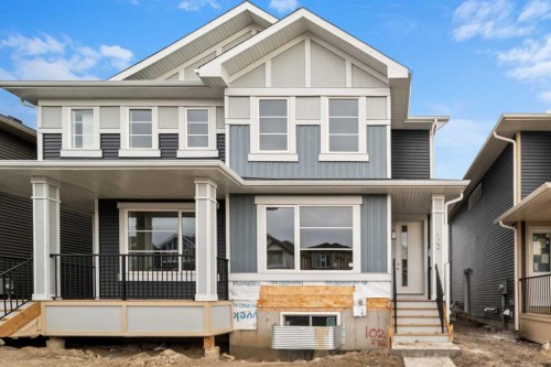 102 Sora Gardens Se, Calgary, AB 