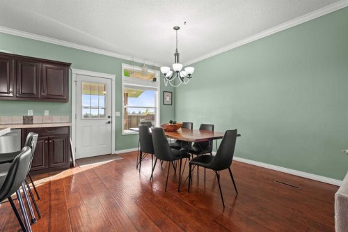 13 Cherry Lane Se, Three Hills, AB - Indoor Photo Showing Dining Room