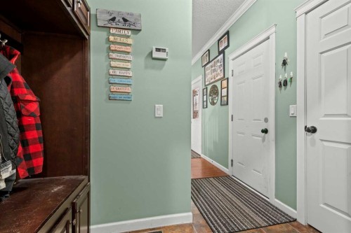13 Cherry Lane Se, Three Hills, AB - Indoor Photo Showing Other Room