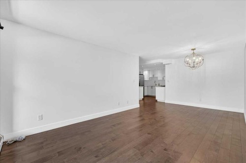 204-1011 12 Avenue Sw, Calgary, AB - Indoor Photo Showing Other Room