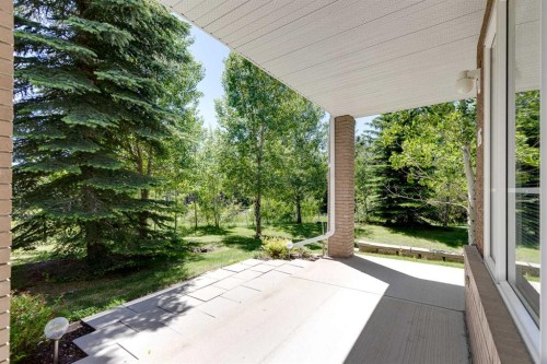 66 Royal Manor Nw, Calgary, AB 