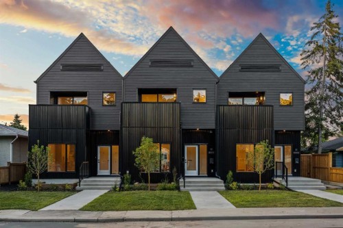 2-8916 33 Avenue Nw, Calgary, AB - Outdoor With Facade
