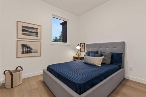 2-8916 33 Avenue Nw, Calgary, AB - Indoor Photo Showing Bedroom