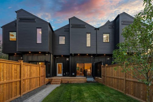 2-8916 33 Avenue Nw, Calgary, AB - Outdoor With Deck Patio Veranda With Exterior