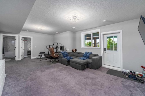 46 Yorkstone Way Sw, Calgary, AB - Indoor