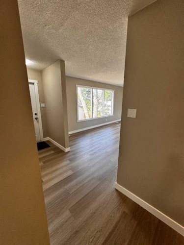 3429 19 Avenue Se, Calgary, AB 