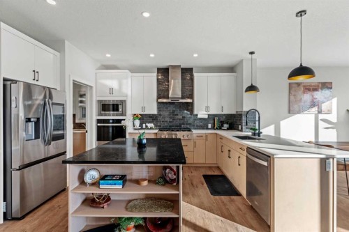 116 Ambleside Crescent Nw, Calgary, AB - Indoor Photo Showing Kitchen With Upgraded Kitchen