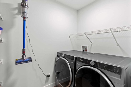 116 Ambleside Crescent Nw, Calgary, AB - Indoor Photo Showing Laundry Room