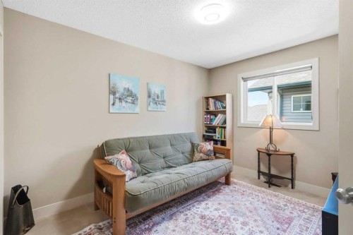 260 Willow Ridge Manor Sw, Diamond Valley, AB - Indoor Photo Showing Other Room