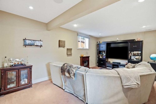 260 Willow Ridge Manor Sw, Diamond Valley, AB - Indoor